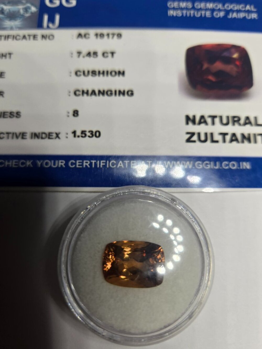 7.45 ct Natural ZULTANITE Cushion cut with ID card